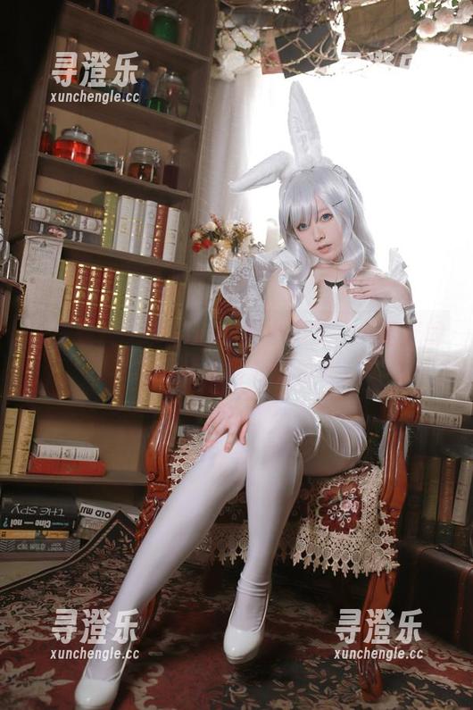 Asagiriai 当你看到Asagiriai的小恶魔,无圣光的美图已经赢得我的尊敬!