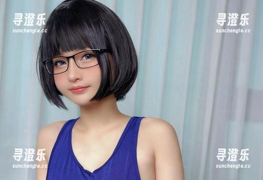 Azami Azami泳衣在线查看,每次都期待加入她的身边,结果都在远处打转。
