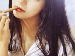 GIRLT果团网 – 黄歆苑全集—奶牛图包精选，轻松解锁你的乡村梦！