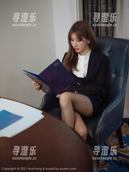 HuaYang花漾-方子萱 HuaYang花漾 - 探口味:方子萱的泳衣原图,竟然是这样展开的资源?