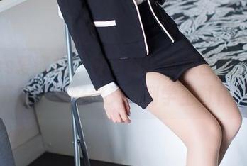 IMiss爱蜜社 – 酥小白的校服图集，随便下载一堆好像又回到学生时代！
