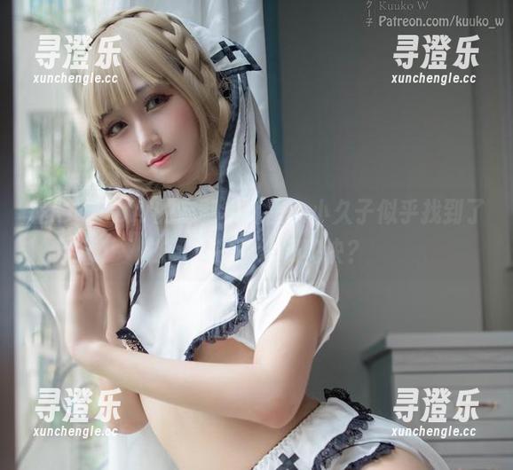 KuukoW 在KuukoW的定制写真里,小久子似乎找到了逃避人生的终极秘诀?
