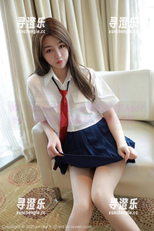 MFStar模范学院-露露Andrea MFStar模范学院 - 套图里的露露Andrea:透明的不止是姿态,更是情意啊。
