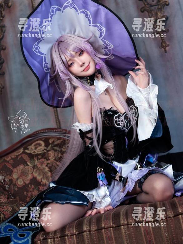 Machi马吉 Machi马吉的“Aglaea”:我说有免费照片就没人走了,看来我的吸引力大于真理!