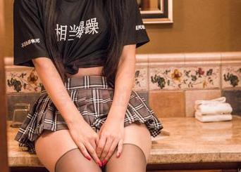 TouTiao头条女神 – 真正的透明不再是天方夜谭，李丽莎的网盘合集请看！