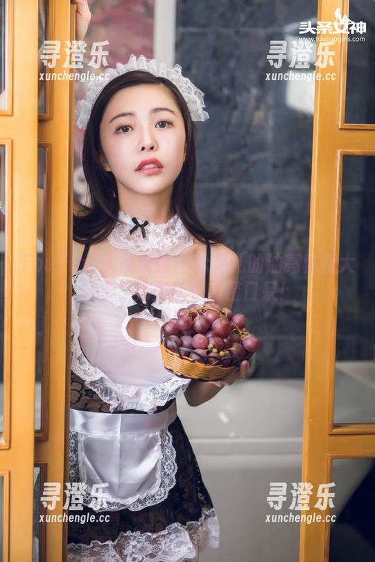 TouTiao头条女神-松果儿 TouTiao头条女神 - 松果儿的油亮秘籍大分享,亮到让你目瞪口呆!