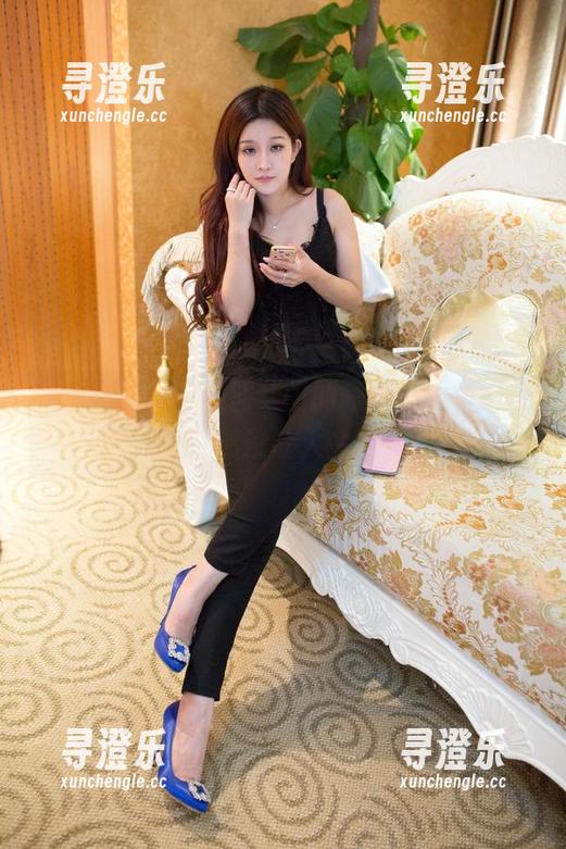 TuiGirl - 看这图集中的短裙更新，赵纹清果然没让人失望。