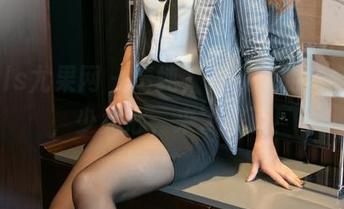 UGirls尤果网 – 清纯，蒋贝贝的全套作品，少女心，来了来了！