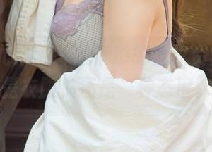 UGirls尤果网 – 赵伊彤的豹纹资源，不只是衣服，还是一种态度。