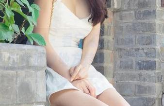 UGirls尤果网 – 看完陈雅漫的全套天台作品，真想去那种地方转转，闲适又惬意。