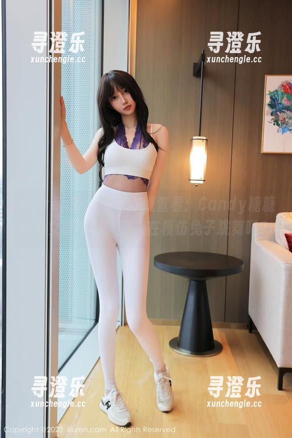Xiuren秀人网-Candy糖糖 Xiuren秀人网 - 在线查看:Candy糖糖的兔女郎写真,有人在模仿兔子跳舞吗?