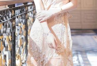 Xiuren秀人网 – 原图飘来，牛仔裤和Mieko林美惠子，天哪，凝视了好久，居然还没说话。