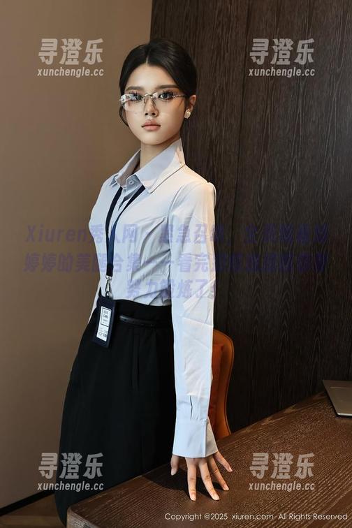 Xiuren秀人网-刘婷婷 Xiuren秀人网 - 紧急召唤,全员观看刘婷婷的美腿合集——看完别怪我提醒你要努力锻炼了!