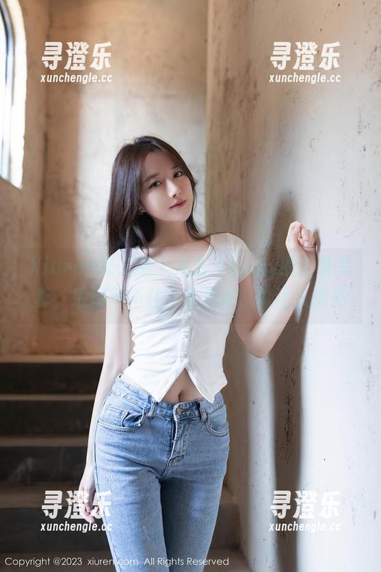 Xiuren秀人网-周慕汐baby Xiuren秀人网 - 周慕汐baby的吊带写真,原图忍不住多看几眼,真让人意外