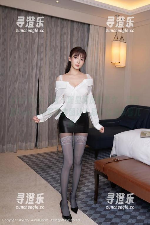 Xiuren秀人网-孟狐狸FoxYini Xiuren秀人网 - 略显调皮的修女,孟狐狸FoxYini写真套图让人忍不住想多看几眼!