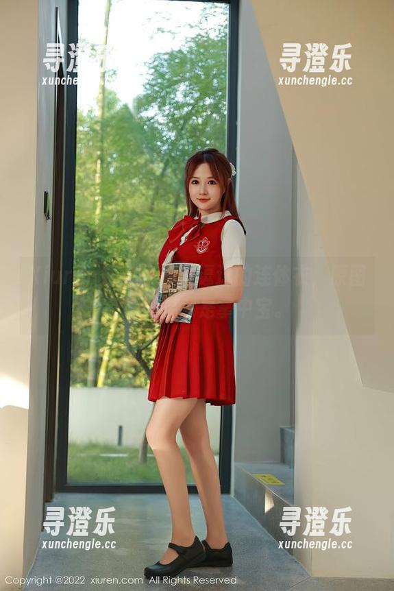 Xiuren秀人网-小逗逗 Xiuren秀人网 - 小逗逗的连体衣,原图高清,果然是掌中宝。