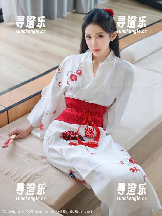 Xiuren秀人网-绮里嘉ula Xiuren秀人网 - 精选的写真集,看绮里嘉ula的学姐气质,真让我想起那年校园的日子