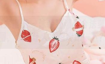 YouMi尤蜜荟 – 泳装狂潮：合法萝莉的美图，怎能让人不想窥探一下？