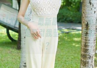 YouMi尤蜜荟 – 最新原图警告：小海臀Rena的少女，是要引我坠入那温柔的漩涡吗？