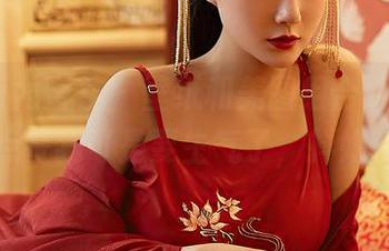YouMi尤蜜荟 – 壁纸和美图组合而来，你再不点餐我可是要生气了，抖娘利世！