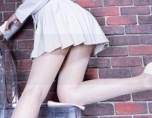 beautyleg – 最新的《剧情》，Jenny在画面里轻松摆脱了生活的“戏剧化”