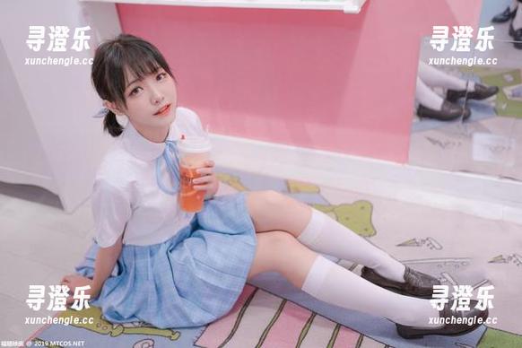 lovely呆玄 男友衬衫?不如说是lovely呆玄的“又美又窘”Cos!我在想这个资源会让多少人心蠢蠢欲动~