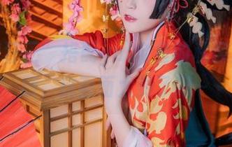 “时崎狂三”搭配yui金鱼的私房旗袍，哦，这画面太赞了吧～