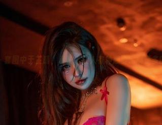 微密圈 – 套图中于芷晴，私拍，让人有种想要了解更多的欲望。