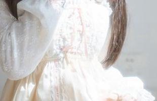 六味帝皇酱的樱花女友，真是一幅幸福的画卷——套图作品分享