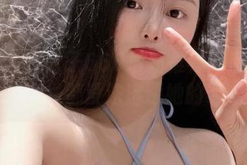 微密圈 – 左公子666最新推荐：清纯妹子，连光线都没法逃避她的诱惑！