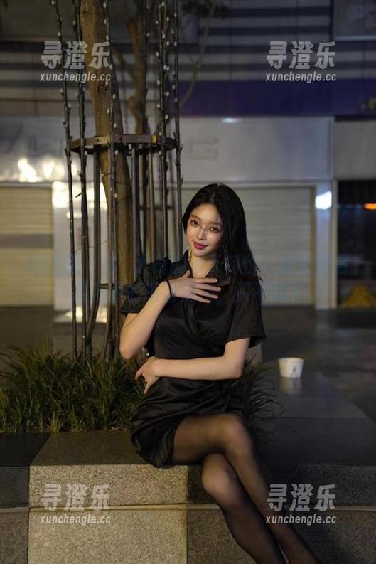 徐珺大哥 微密圈 - 徐珺大哥的天天特价:舰长提督朋友圈的高清照片,买不买?