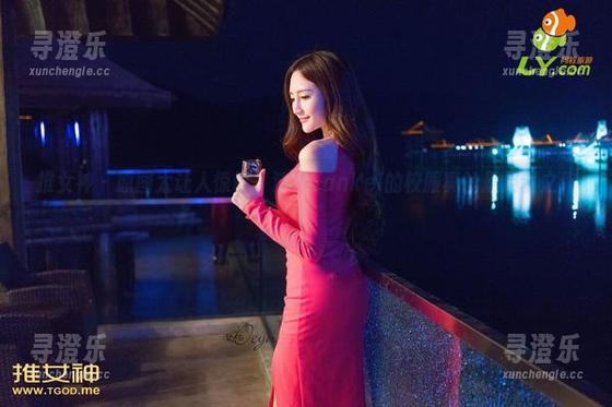推女神-沛沛Eankei 推女神 - 原图太让人惊艳,沛沛Eankei的校服真的是灵魂之作!