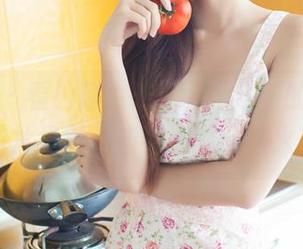 推女神 – 看！赵小米Kitty定制的少女气息，图片里藏着些特别的“小火花”。