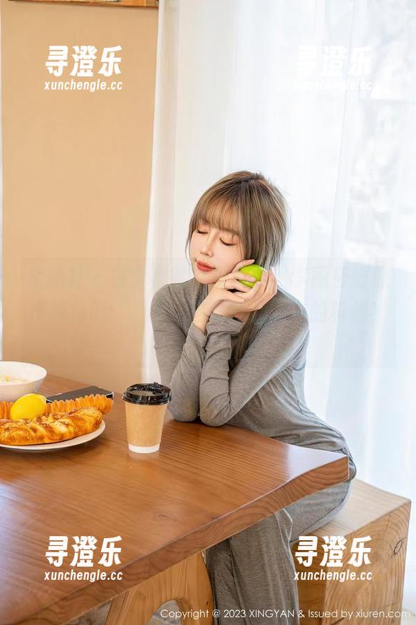 星颜社-李丽莎 星颜社 - 在全套镂空写真前,李丽莎好像在跟我说:‘看!这是我超能力的真相!’