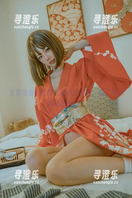 桃良阿宅 反复想看桃良阿宅的婚纱合集,成了每天解压的仪式。