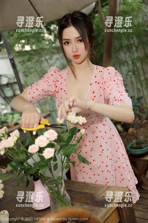模范学院-小牛奶 模范学院 - 最新蕾丝图包:小牛奶用混搭风把传统的优雅玩得飞起!