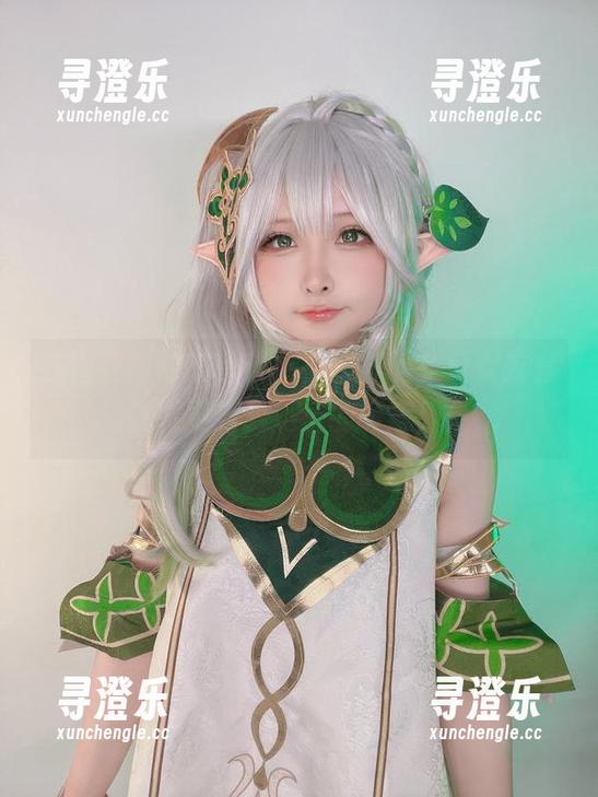 樱梨梨 在雪花舞动的季节,樱梨梨的冬日女友套图更新,满满的暖意!