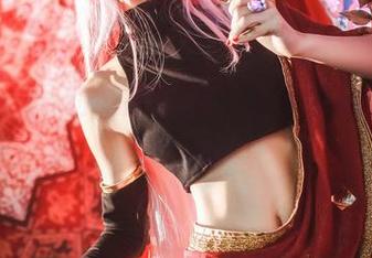 水淼aqua的私房美图：居家也能拿出大师范儿！