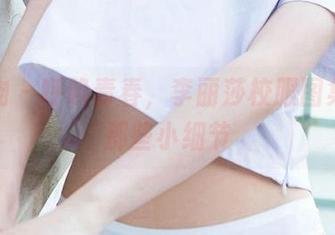 爱尤物 – 呼唤青春，李丽莎校服图集里的那些小细节