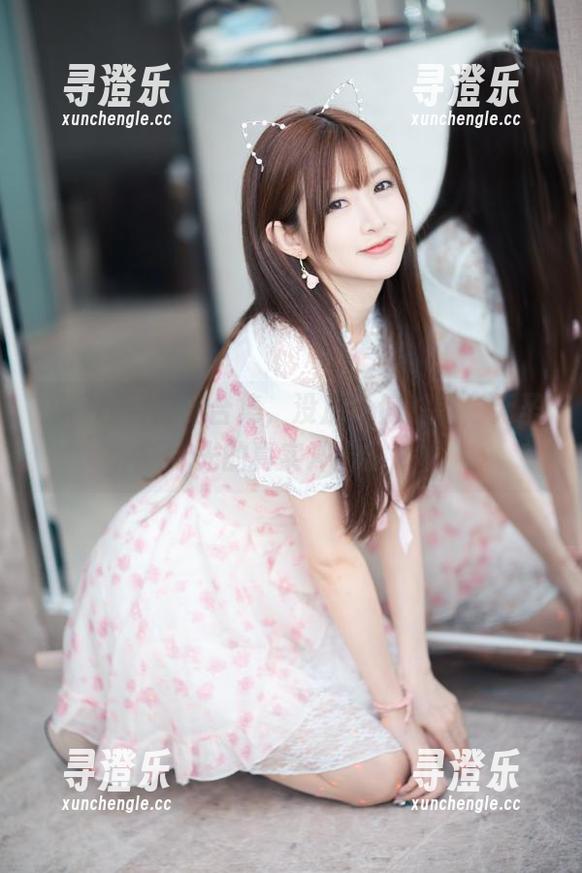 王羽杉 王羽杉牛仔裤合集,没加任何滤镜,无圣光的真实冲击。
