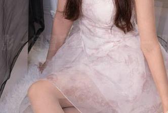 甜予摄影 – 闺蜜穿搭神操作：一双板鞋，高清写真大揭秘