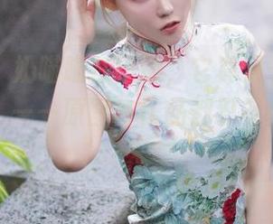 秀人网 – 奶喵喵在运动，它真是一只会飞的猫咪！——原图与作品都忍不住要动起来