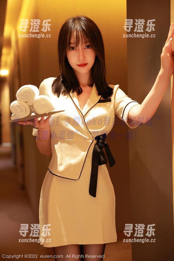 秀人网-小樱koko 秀人网 - 看!小樱koko穿白衬衫时的“无辜小表情”,原图来一波!