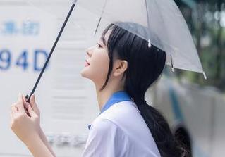 秀人网 – 私拍眼里的小魔女奈奈和她那裙子到底有多白？