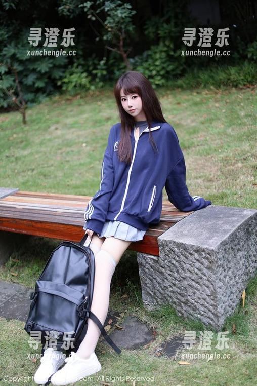 秀人网-尹甜甜 秀人网 - 和服套图里的尹甜甜:如果时光停滞,那我恐怕就被她吸引了。