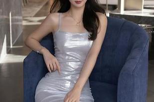 秀人网 – 让人浮想联翩的张庭蓉制服图册，慢慢品味会更有味道哦。