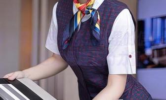 秀人网 – 李丽莎在体操服里的信号：原图说这才是真正的力量