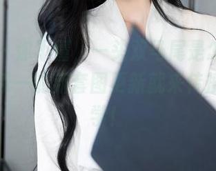 秀人网 – 你不懂，一头双马尾是怎样的心态，林乐一的新套图更新就来传授发圈哲学！