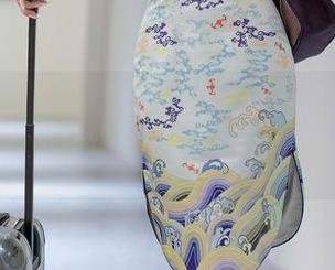 秀人网 – 分享林悠悠的旅拍写真集，一路走来，干脆把尴尬留在路上吧。