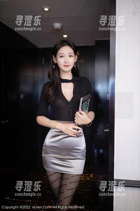 秀人网-米妮大萌萌 秀人网 - 米妮大萌萌的厨娘画风,高清到好像能闻到饭香。